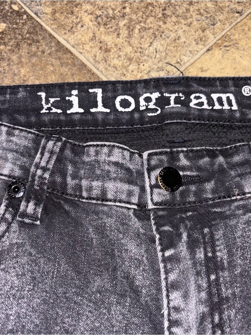Kilogram Men’s Black Washed Distressed Jean Shorts - Picture 2 of 7